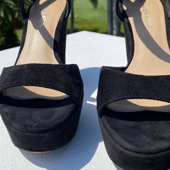 Via Spiga Black Suede Platforms - Picture 5 of 11